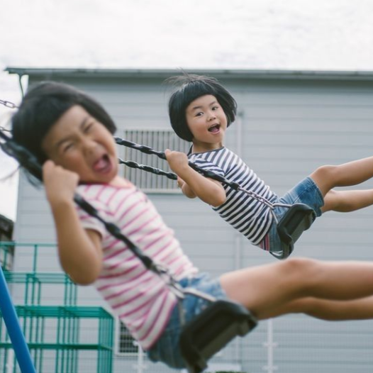 A children picture from the Duolingo English Test image description task.